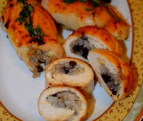 İç Pilavlı Tavuk Sarma Tarifi ve Malzemeleri İç Pilavlı Tavuk Sarma Tarifi ve Malzemeleri